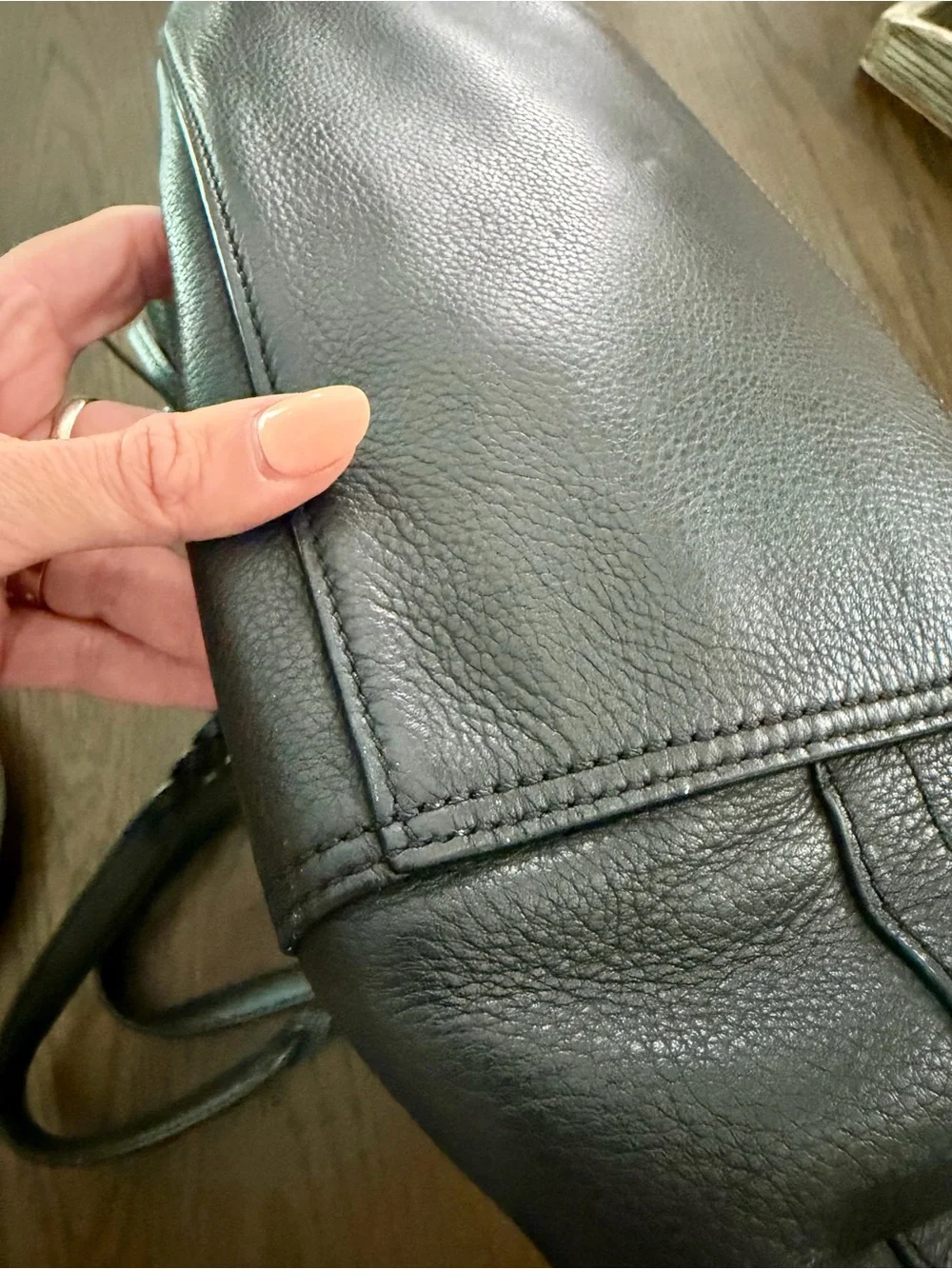 EUC Tory Burch Black Leather Halfmoon Satchel with Matching Wallet